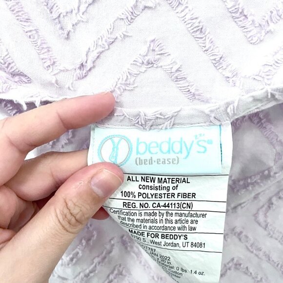 Beddy’s Olivia Luxe Textured Diamond Sham in Purple Standard - Picture 4 of 6